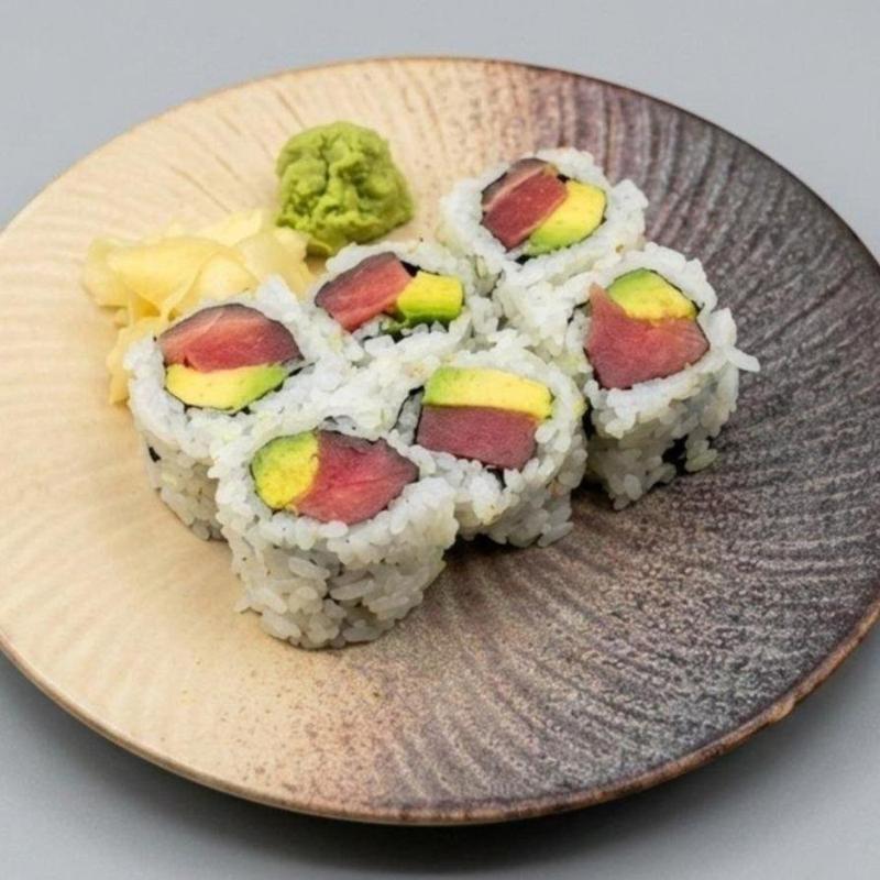 Tuna Avocado Maki (GF) photo