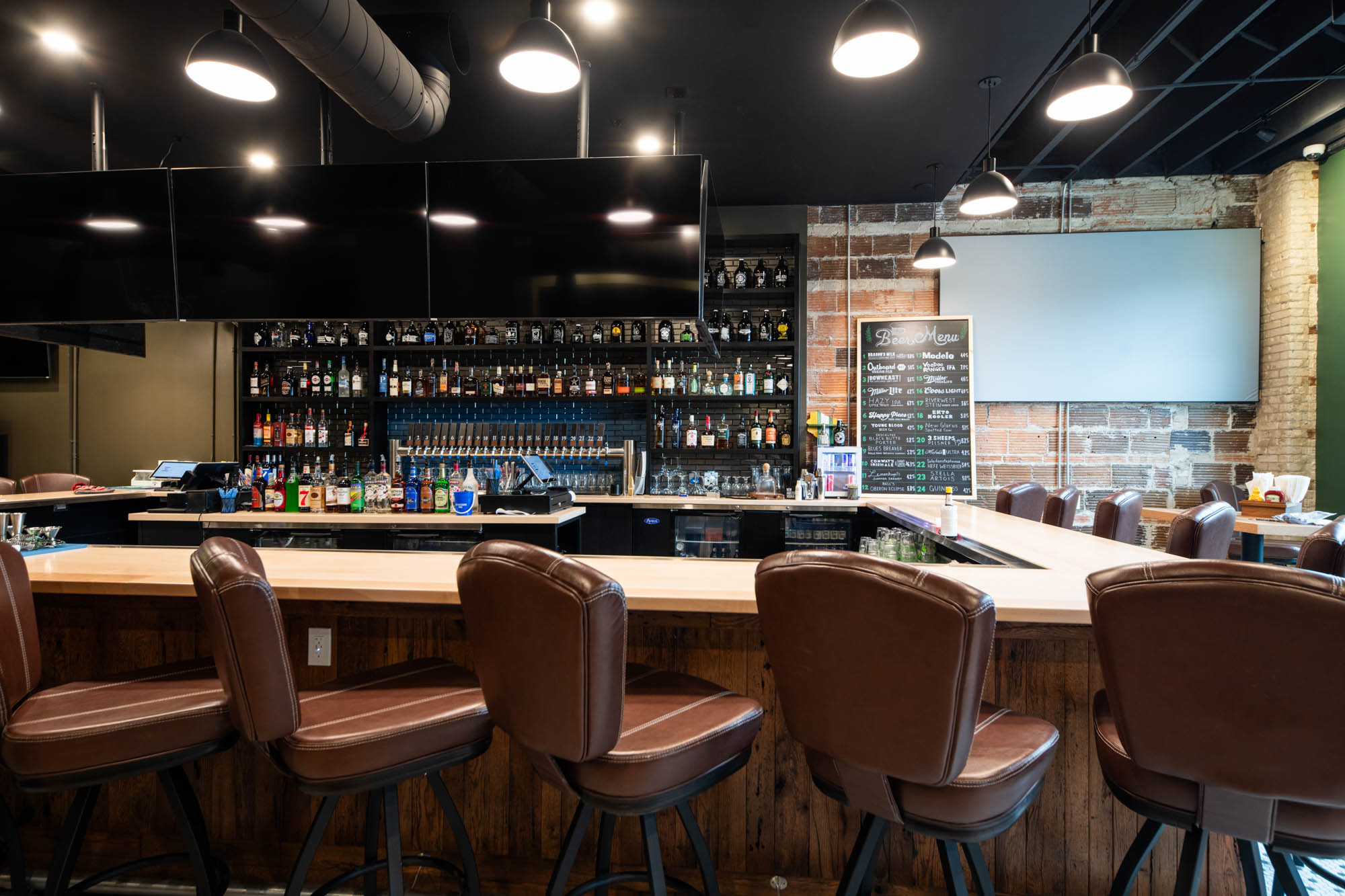 Growlers East Tosa Wauwatosa, WI