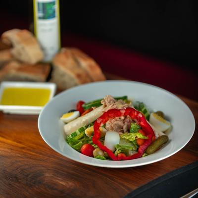 Salad with mixed veggies.