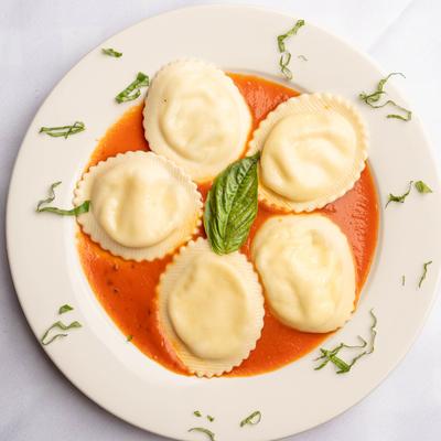 Cheese Ravioli, with tomato sauce and basil.