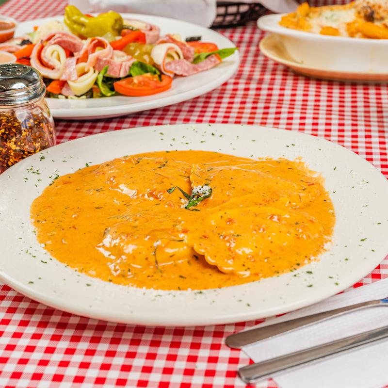 Ravioli Alfredo photo