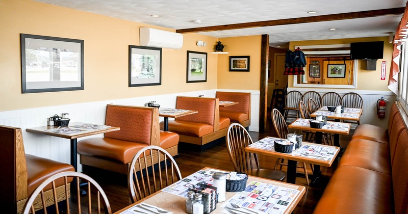 Interior, wide view, dining area