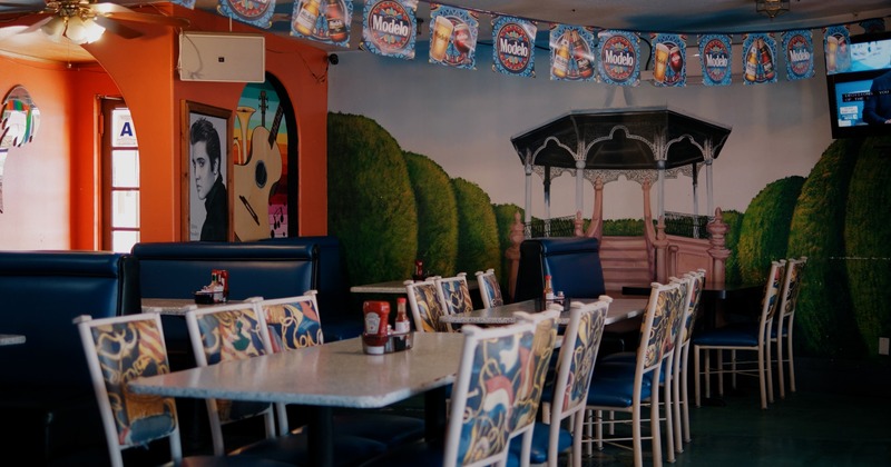 Diner table, chairs