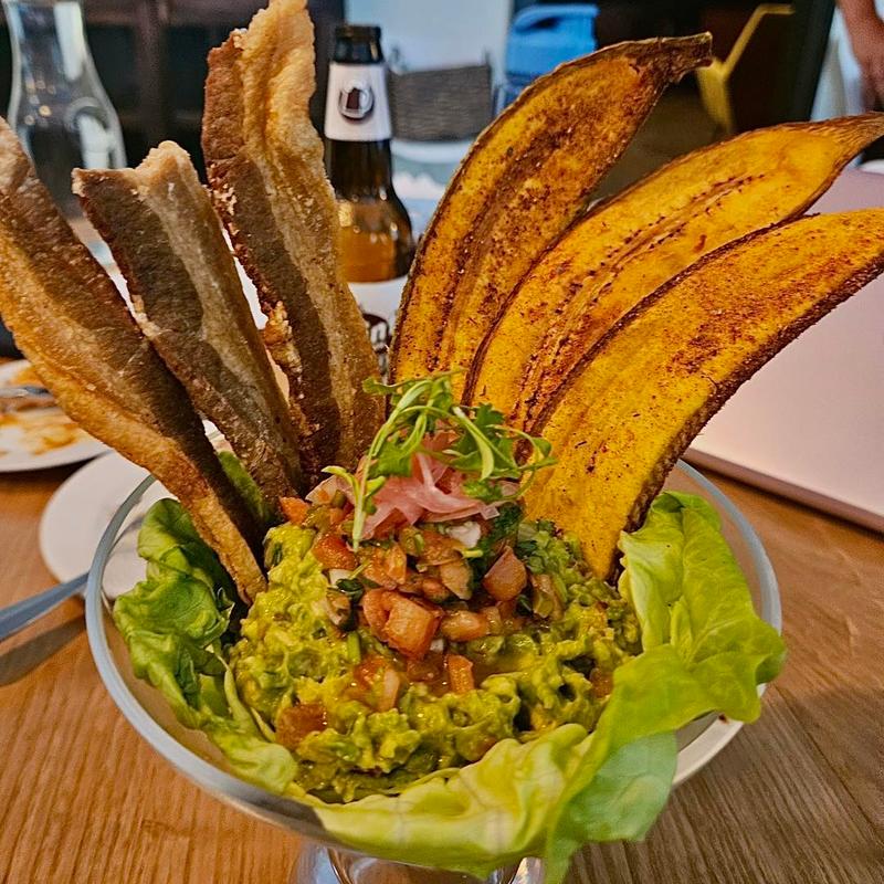 Guacamole y Chicharron GF photo