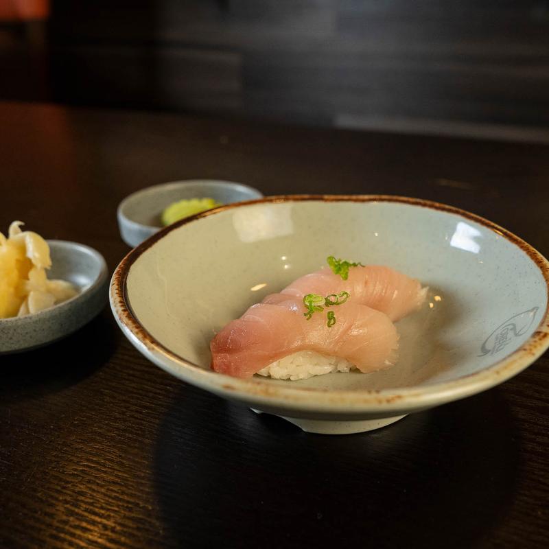 Yellowtail Nigiri photo