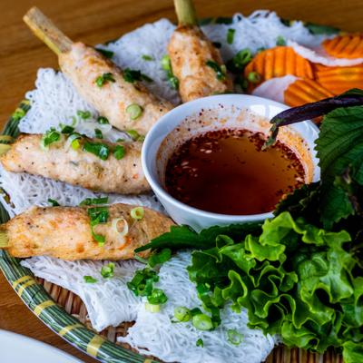 Shrimp Cake With Flat Rice Vermicelli.