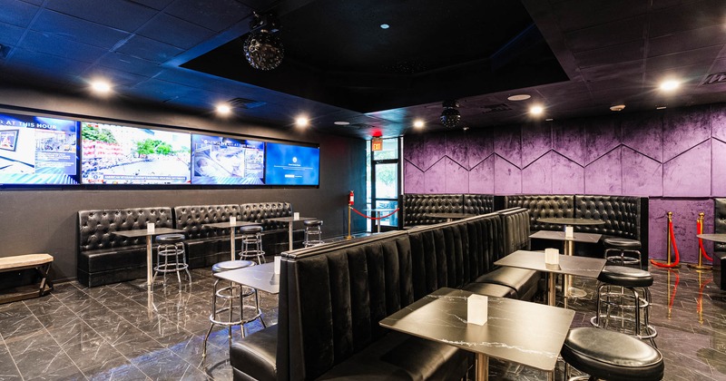 Interior boots seating