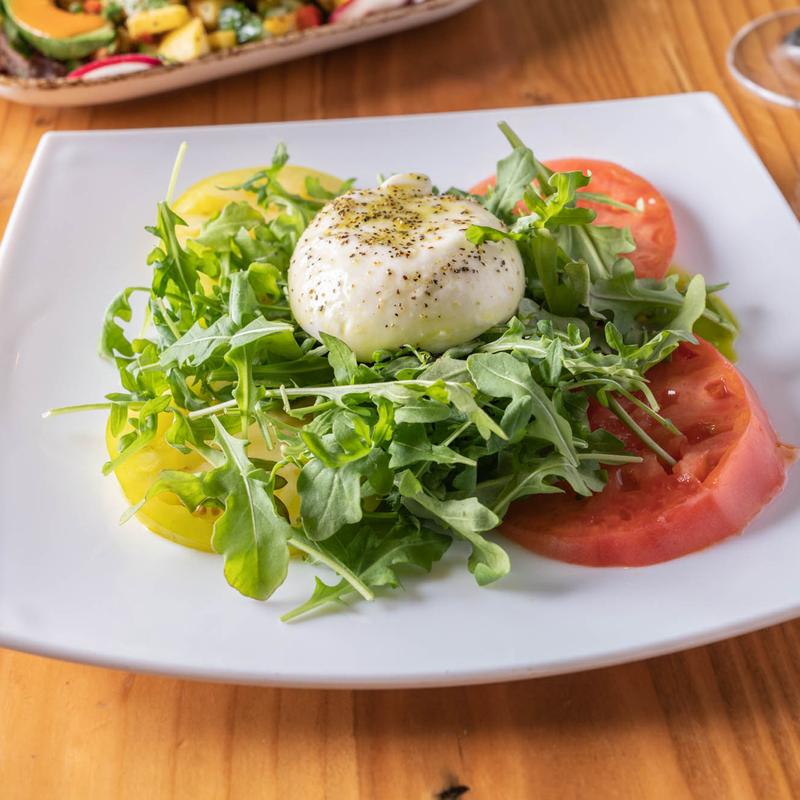 Heirloom Tomato & Burrata photo