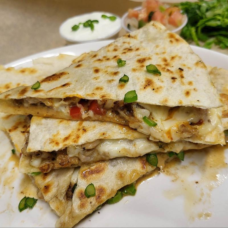 menu item 15 of 31, Chicken & Pepper Quesadilla