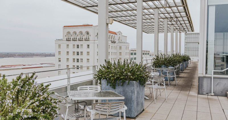 Restaurant exterior, patio