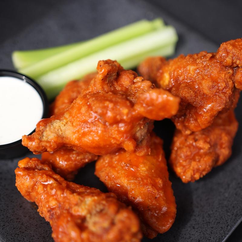 Jumbo Party Wings photo