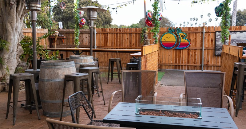 Exterior, seating area