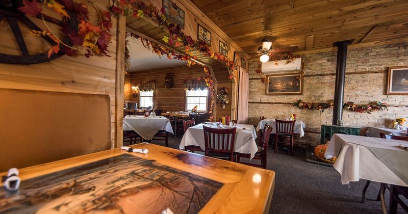 Interior, set tables