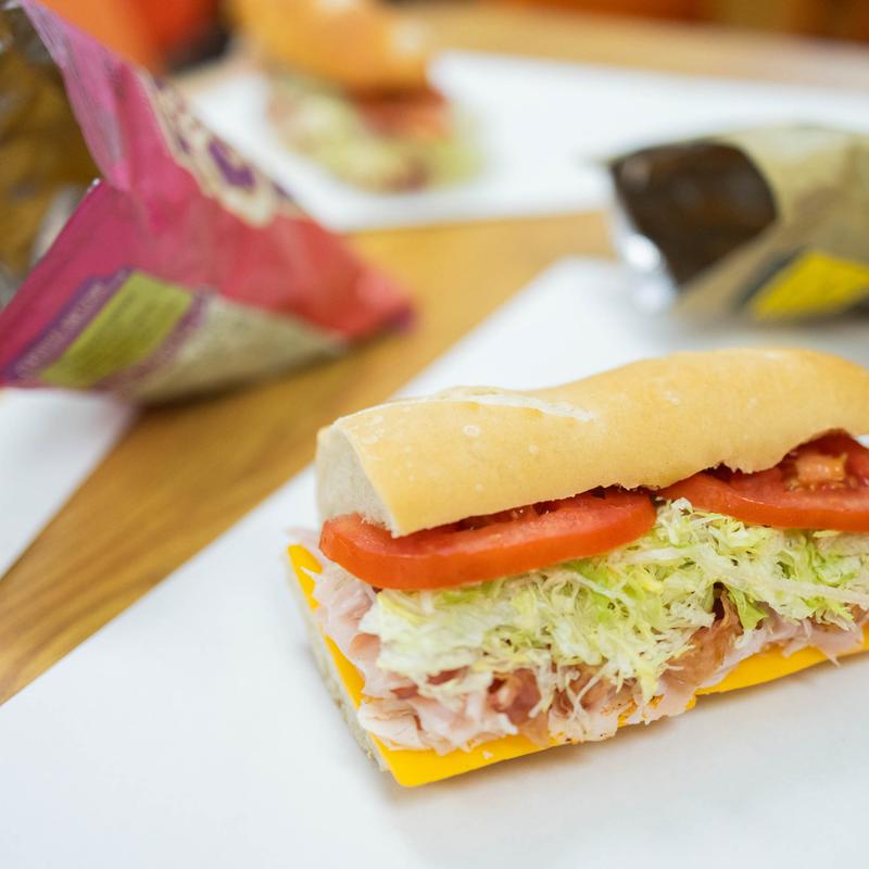 menu item 2 of 18, Lester