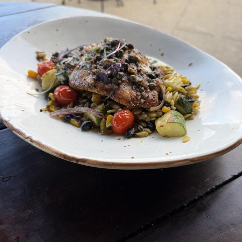 menu item 32 of 38, White Wine Redfish Piccata