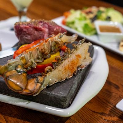 Land and sea Stonegrill