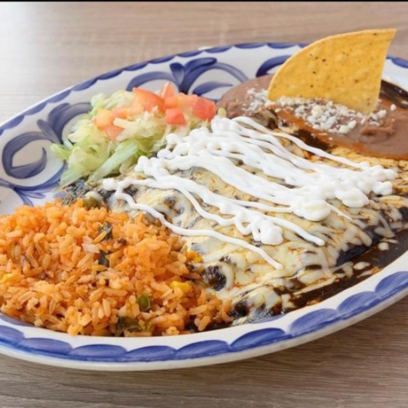 Enchiladas Mole photo