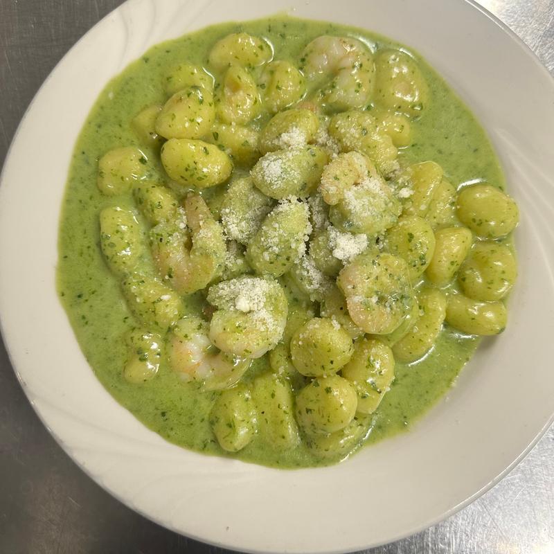 Gnocchi Pesto and Shrimp photo