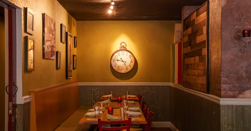 Interior, diner room , booth, table, chairs