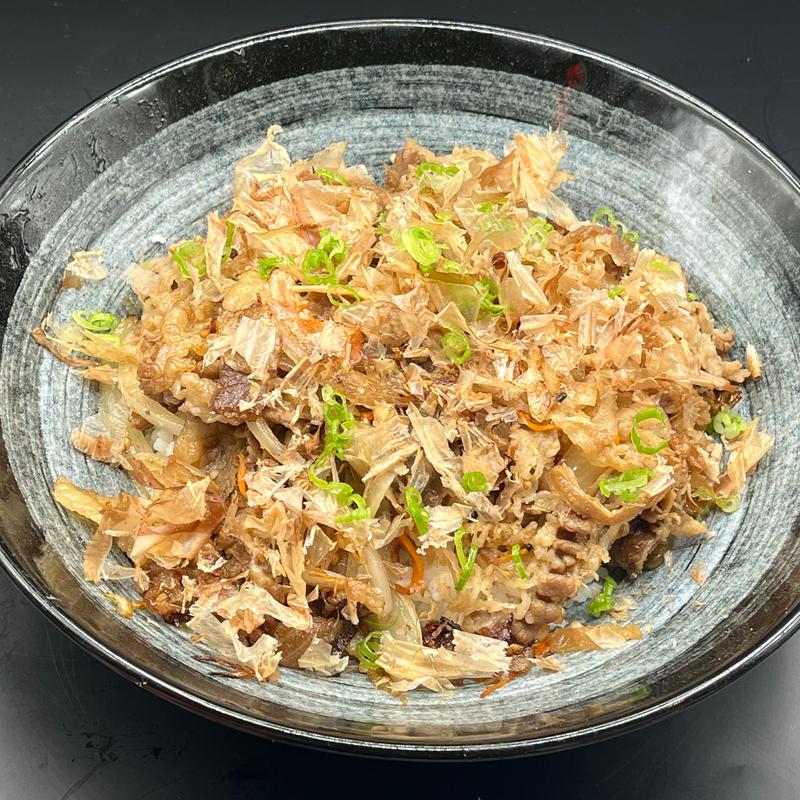 Sukiyaki over rice photo