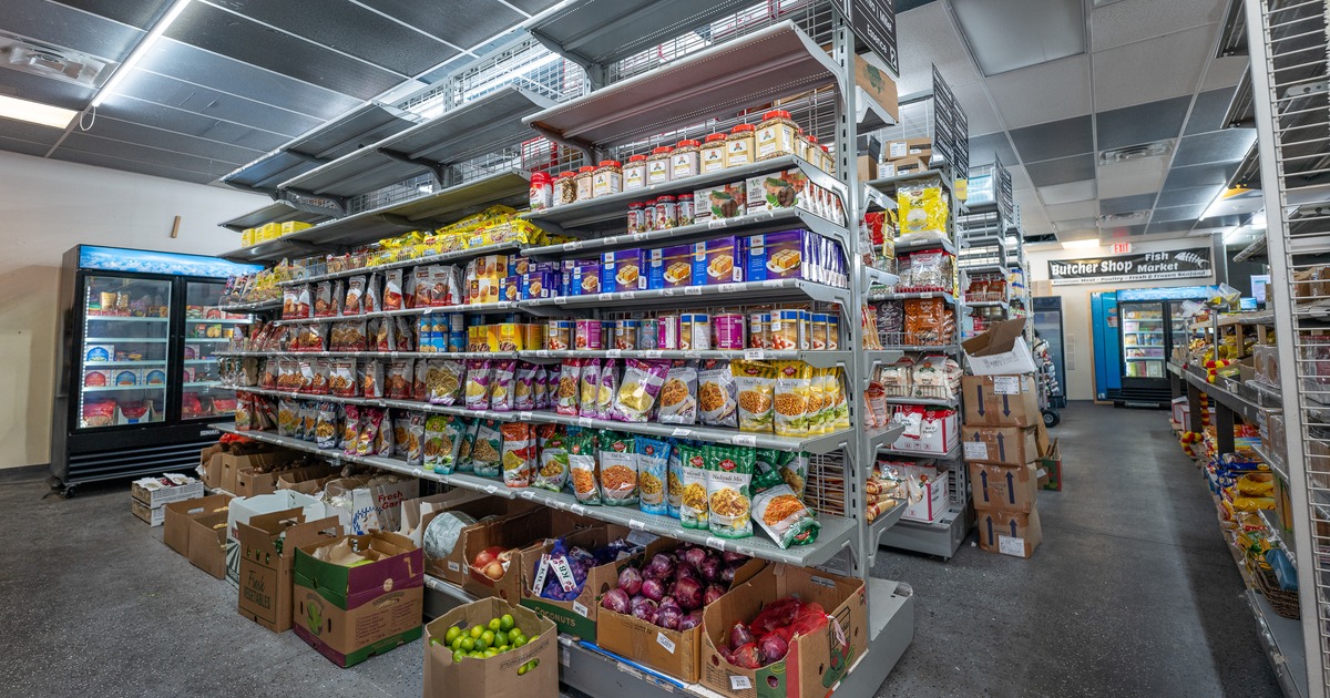 Merch, food rack