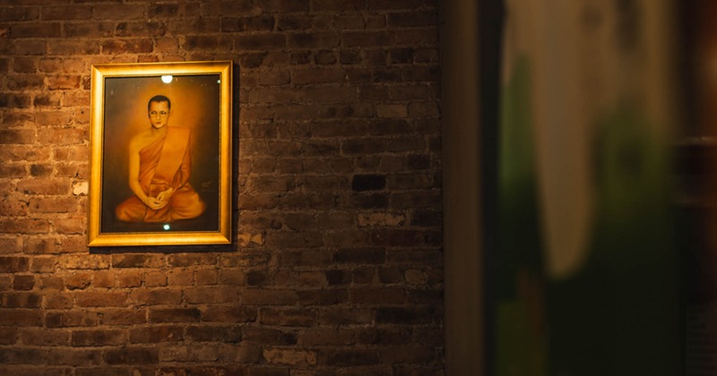 Exterior, patio seating area