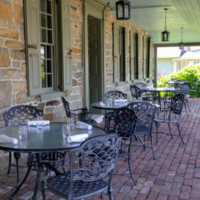 Front Porch Dining at Marshalton Inn.