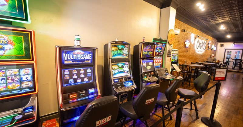 Interior, slots machines