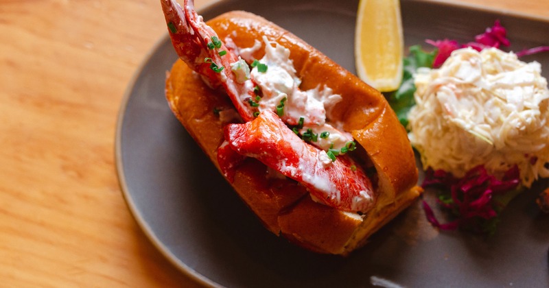 Lobster Roll Sammich