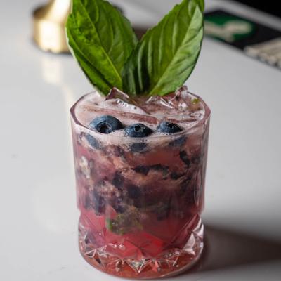Berry mojito.