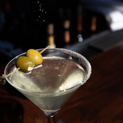 Martini preparation.