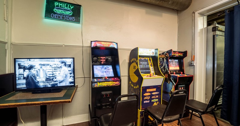 Interior, arcade games