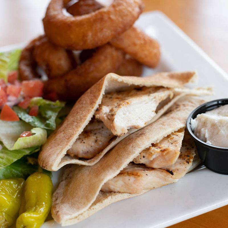 Garlic Chicken Pita photo