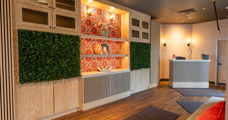 Reception desk and lobby