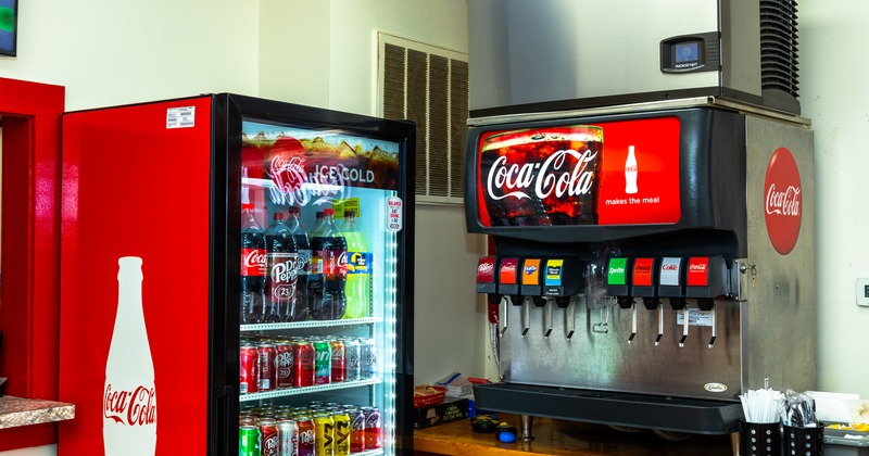 Drink mashine,  refrigerator