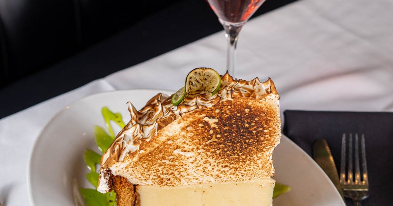 Key Lime Pie with Cosmo cocktail