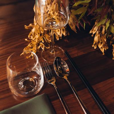 Glasses, utensils, and chopsticks.