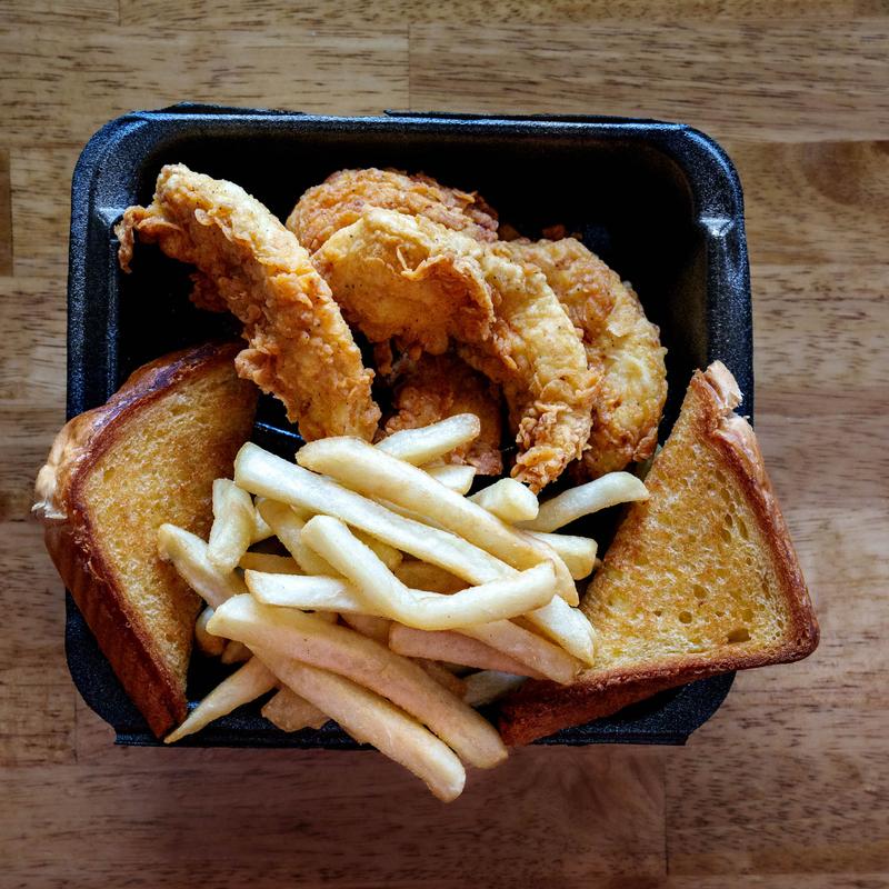 4 Pieces Fingers, 5 Wings & Fries photo
