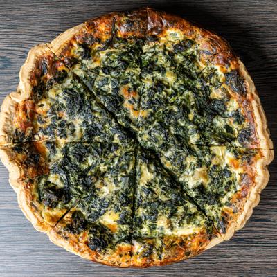 Vegetarian quiche with spinach.