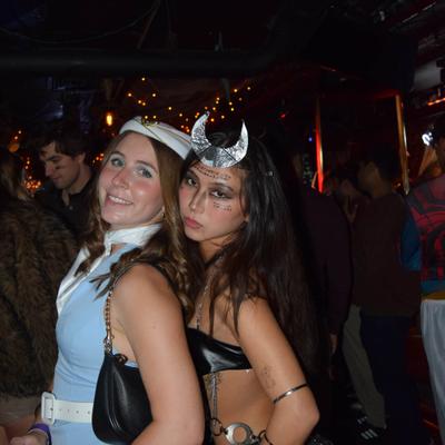 gallery photo number 321