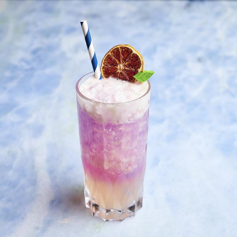 Mondays in Paris photo