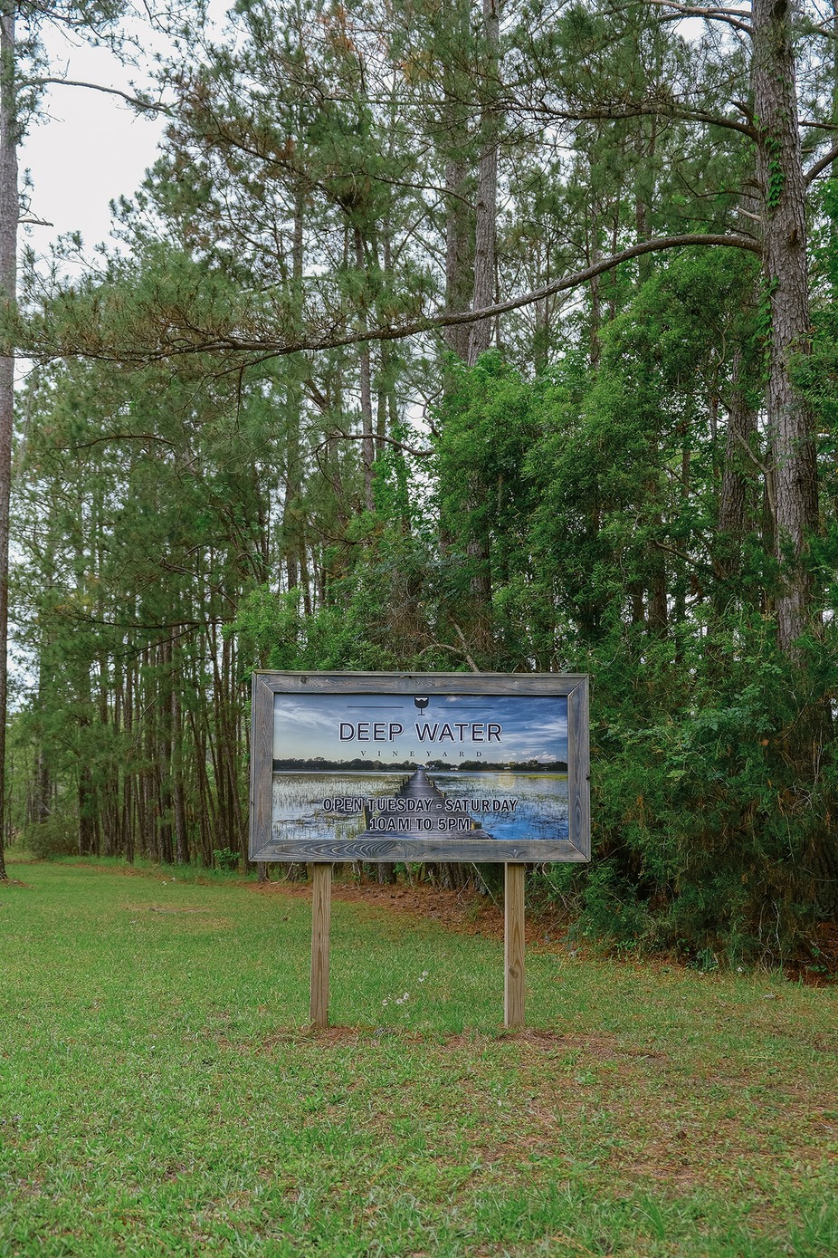 Weekend Wine-Down event photo