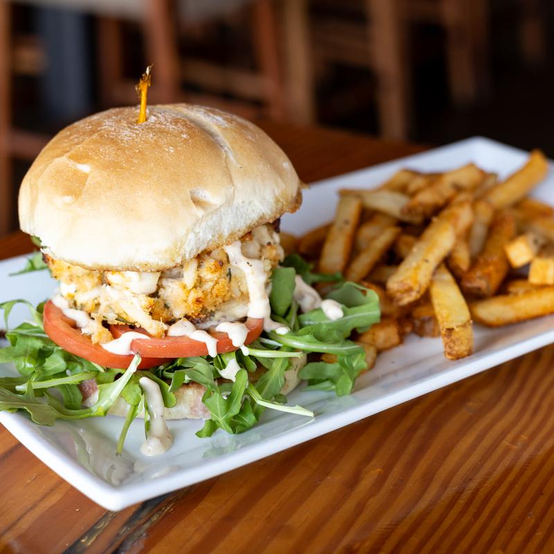 crab cake sandwich photo