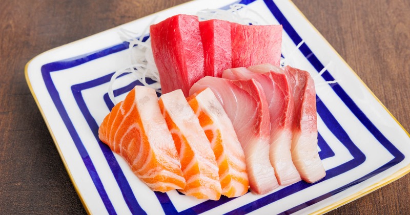 Sashimi plate
