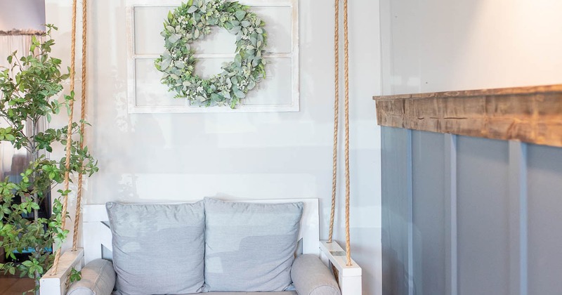 Interior, couch for two in the corner