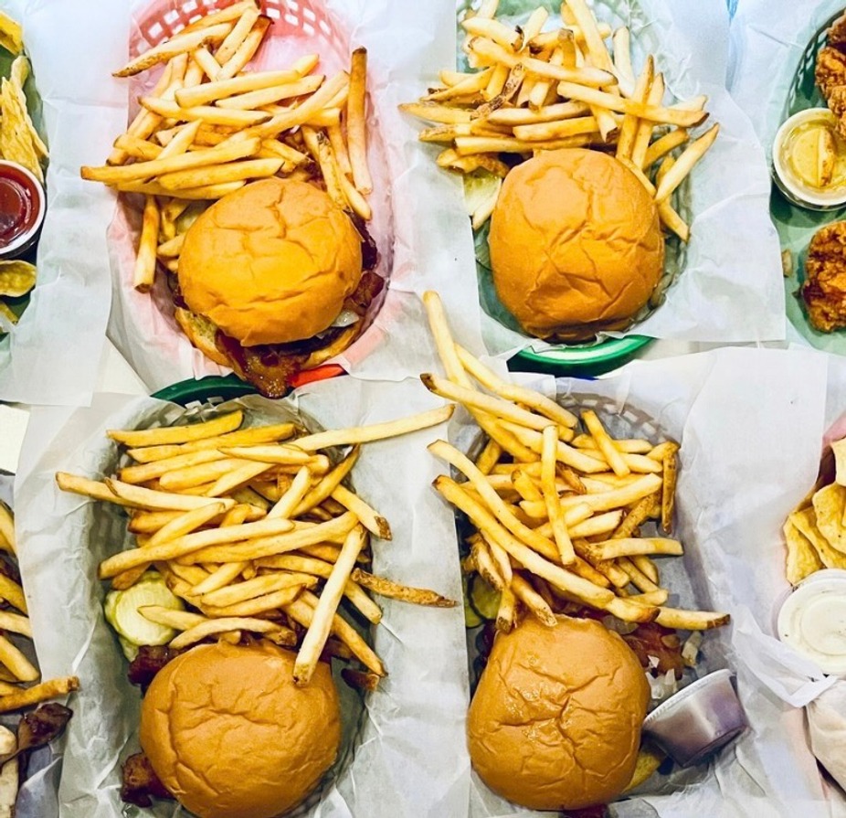 National Cheeseburger Day event photo