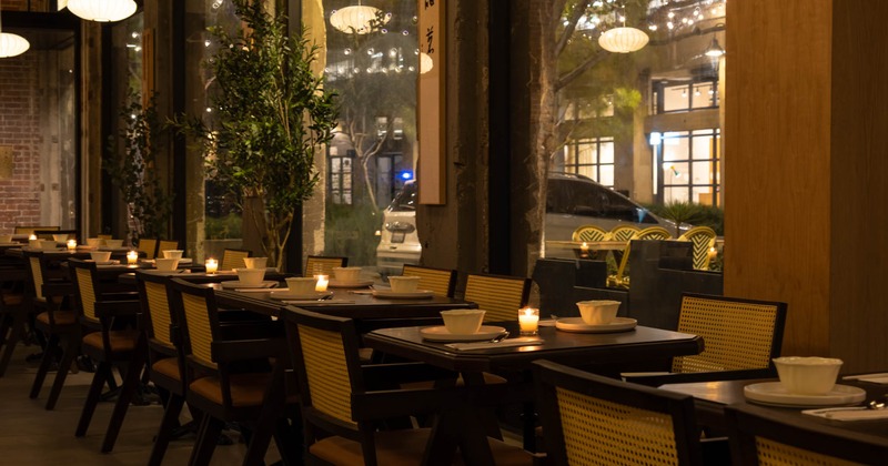 Interior, tables and chairs lined up