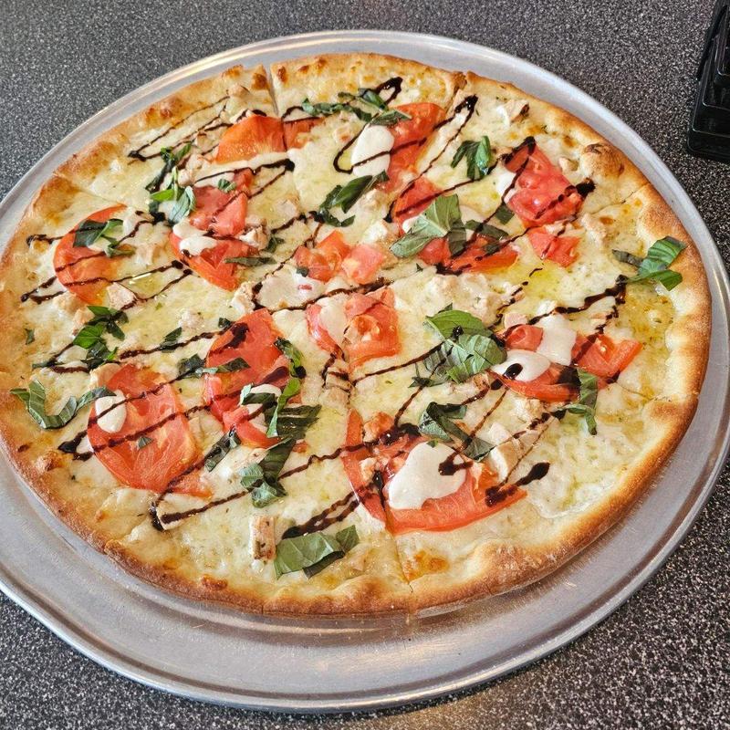 Caprese Pizza photo