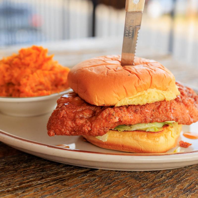 Earl's Chicken photo