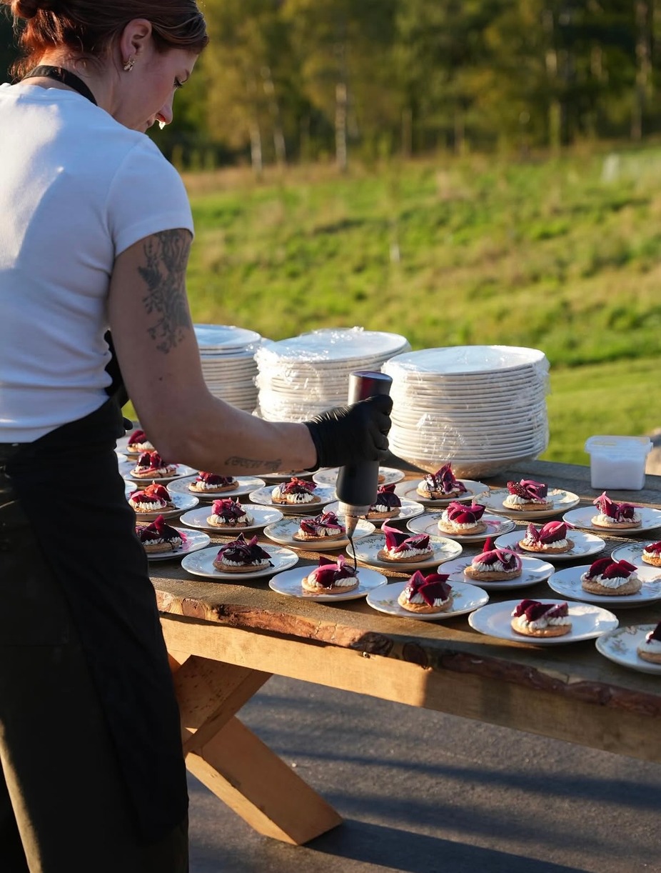 Gathered at Alora-Dessert Flight Night event photo
